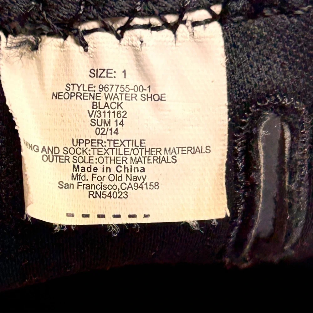 Old Navy Black Water‎ Shoes Slip-On Design